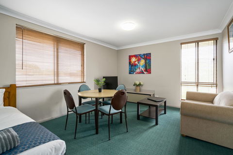 Garden City Motor Inn - Travel Search 34