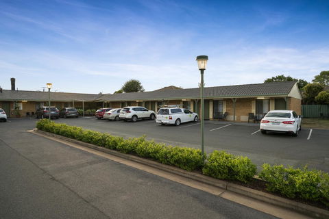 Garden City Motor Inn - Travel Search 41