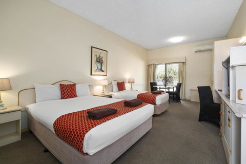 Garden City Motor Inn - Travel Search 19