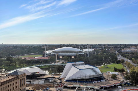 Stamford Plaza Adelaide - Tourism Guide 12