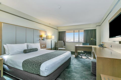 Stamford Plaza Adelaide - Tourism Guide 30