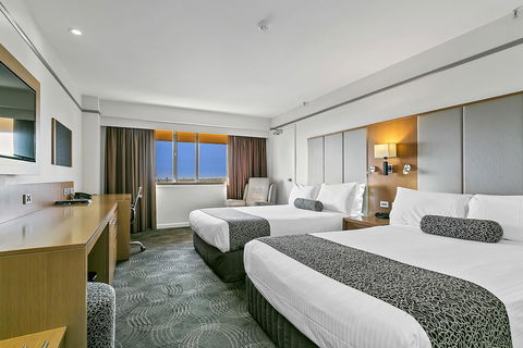 Stamford Plaza Adelaide - Tourism Guide 15