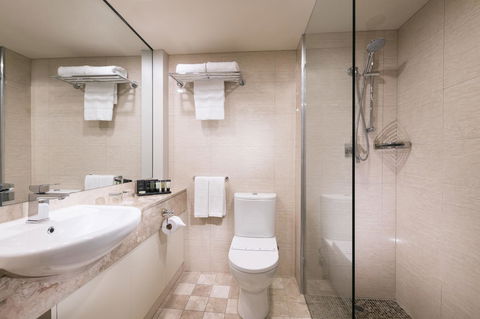 Stamford Plaza Adelaide - Tourism Guide 18