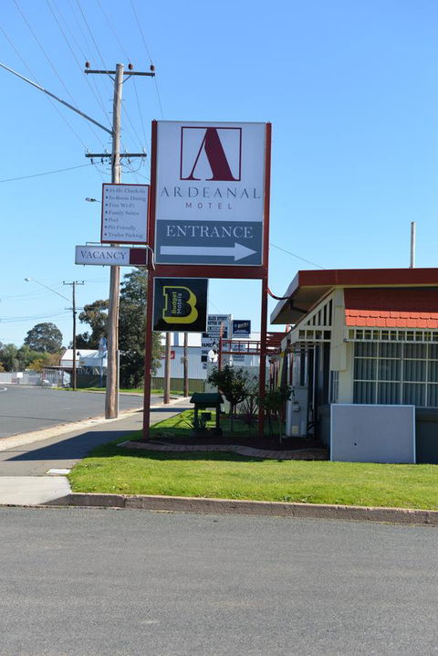 Ardeanal Motel - Tourism Guide 3