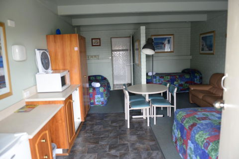 Ardeanal Motel - Tourism Guide 40