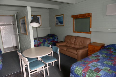 Ardeanal Motel - Tourism Guide 42