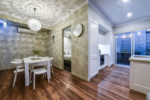 Aloha Central Luxury Apartments - Tourism Guide 15