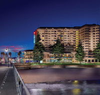 Stamford Grand Adelaide - Tourism Guide