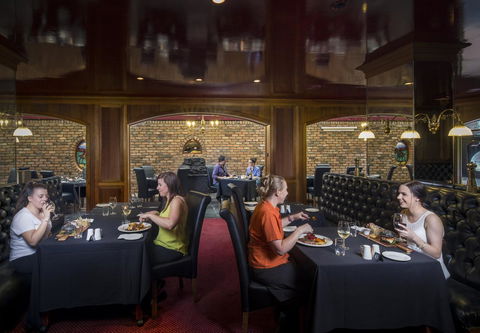 Adelaide Inn - Tourism Guide 20