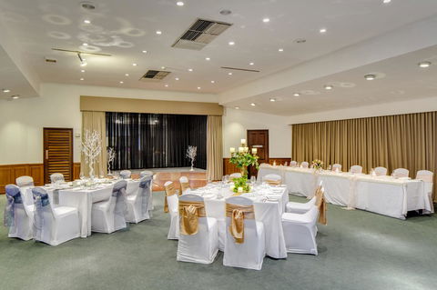 Adelaide Inn - Tourism Guide 16