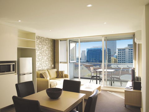 IStay Precinct Adelaide - Tourism Guide 23
