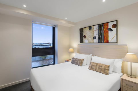 IStay Precinct Adelaide - Tourism Guide 26