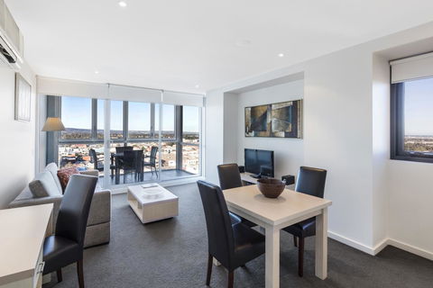 IStay Precinct Adelaide - Tourism Guide 11