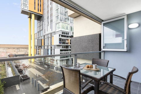 IStay Precinct Adelaide - Tourism Guide 25
