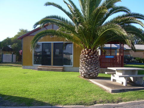 Discovery Parks - Adelaide Beachfront - Tourism Guide 28