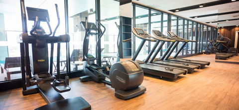 Resort Style Luxury City Apartment + Free Car Parking - Travel Search 17