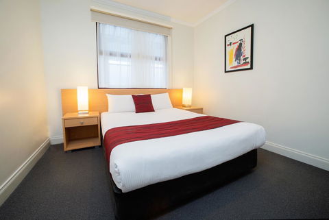 Franklin Apartments - Tourism Guide 11