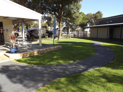 Ceduna Foreshore Caravan Park - Travel Search 33