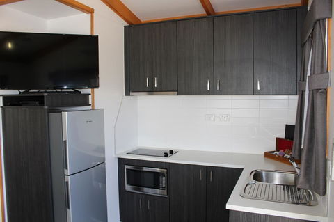 Ceduna Foreshore Caravan Park - Travel Search 1