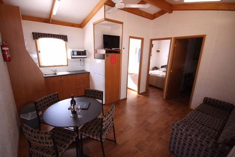 Ceduna Foreshore Caravan Park - Travel Search 37
