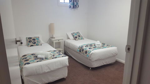 Aart Apartments - Travel Agents 14