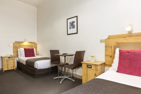 Adelaide Paringa - Tourism Guide 11