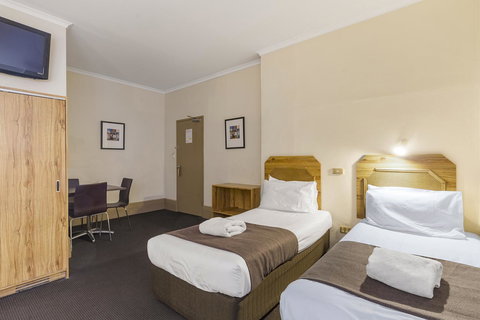 Adelaide Paringa - Tourism Guide 10