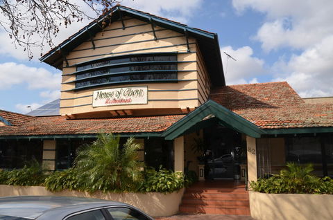 Adelaide City Apartment - 3br, 2bath & Carpark - Travel Search 24