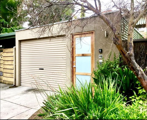Superb Townhouse In North Adelaide - Tourism Guide 13