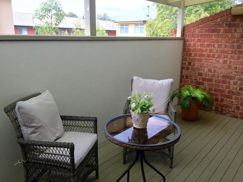 Superb Townhouse In North Adelaide - Tourism Guide 16