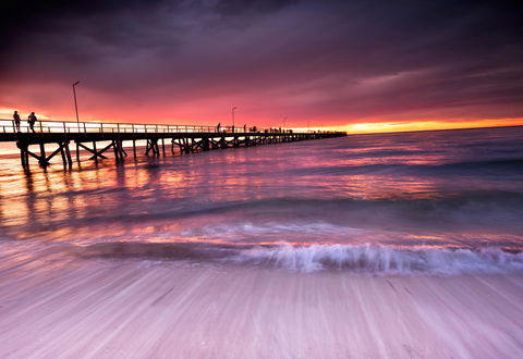 Glenelg Seaside Apartment - Tourism Guide 10