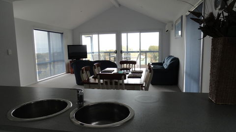 Kangaroo Island Bayview Villas - Travel Search 1