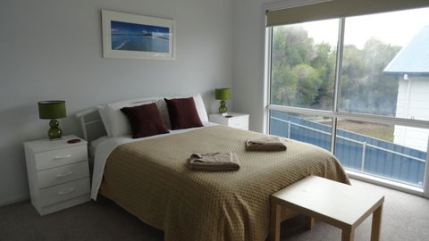 Kangaroo Island Bayview Villas - Travel Search 5