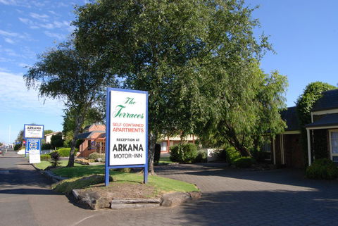 Arkana Motor Inn & Terrace Apartments - Tourism Guide 29