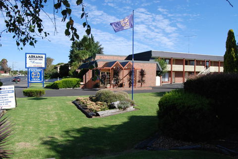Arkana Motor Inn & Terrace Apartments - Tourism Guide 28