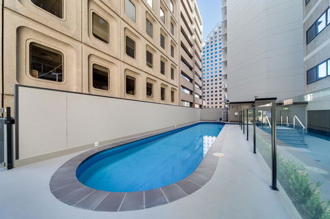 York Apartments On Grenfell - Travel Search 17