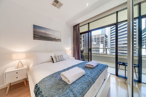 York Apartments On Grenfell - Travel Search 12