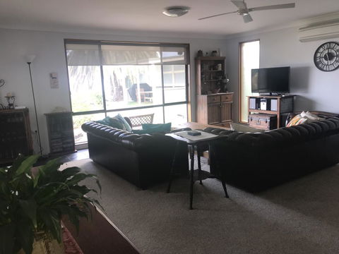 Hydeaway Bay - Own Private Bay + Kayaks - Travel Agents 7