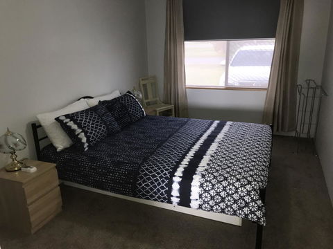 Hydeaway Bay - Own Private Bay + Kayaks - Travel Agents 9