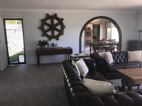 Hydeaway Bay - Own Private Bay + Kayaks - Travel Agents 6