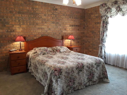 Acacia Apartments - Tourism Guide 2