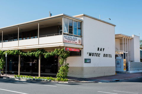 Bay Motel Hotel - Travel Search 21
