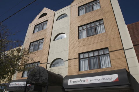 BreakFree Directors Studios - Tourism Guide 0