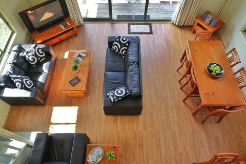 SkyView Villa - Travel Search 2