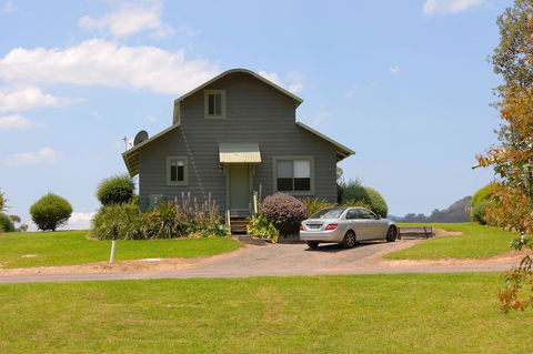 SkyView Villa - Travel Search 32