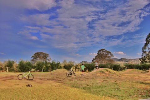 SkyView Villa - Travel Search 10