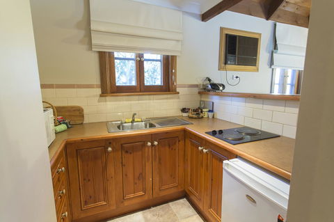 Tanunda Cottages - Travel Search 5