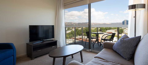 Hume Serviced Apartments - Tourism Guide 5