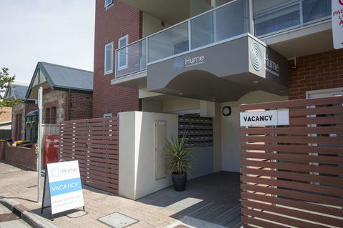 Hume Serviced Apartments - Tourism Guide 14