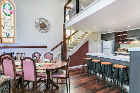 \'THE CHURCH\' Guest Home, Gawler Barossa Region - Travel Search 2